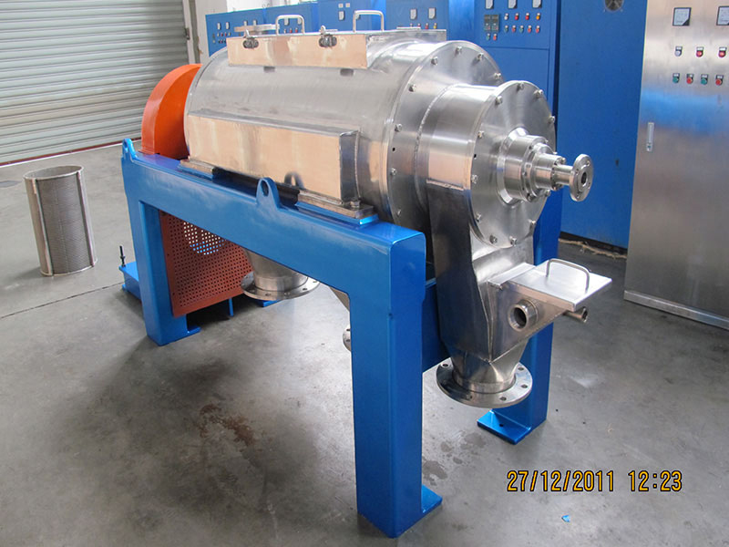 濃縮脫水過濾（lǜ）離心機